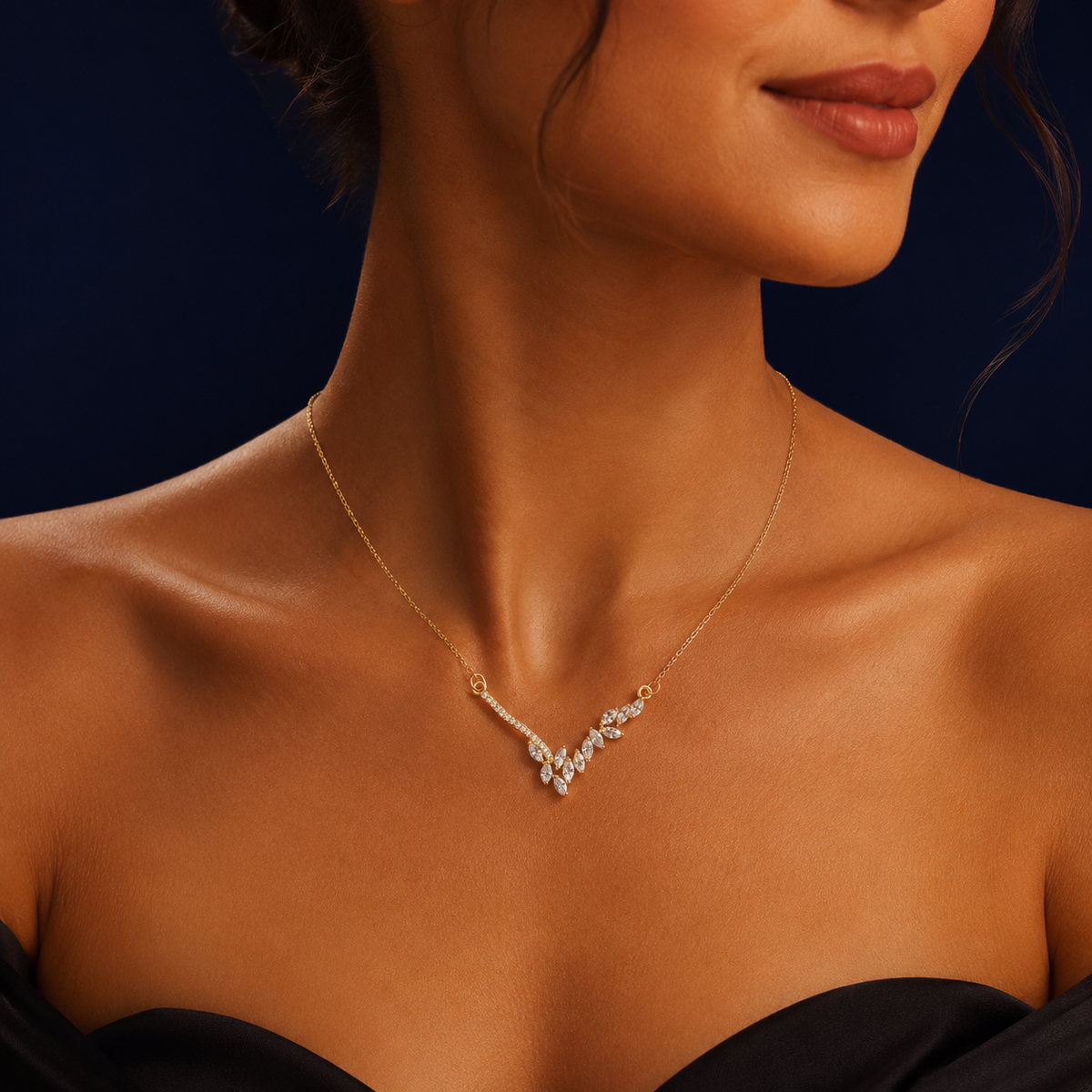 Collier V épi serti doré