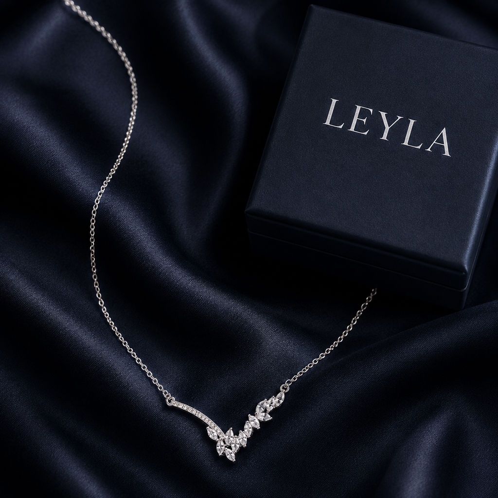 Collier V épi serti argenté