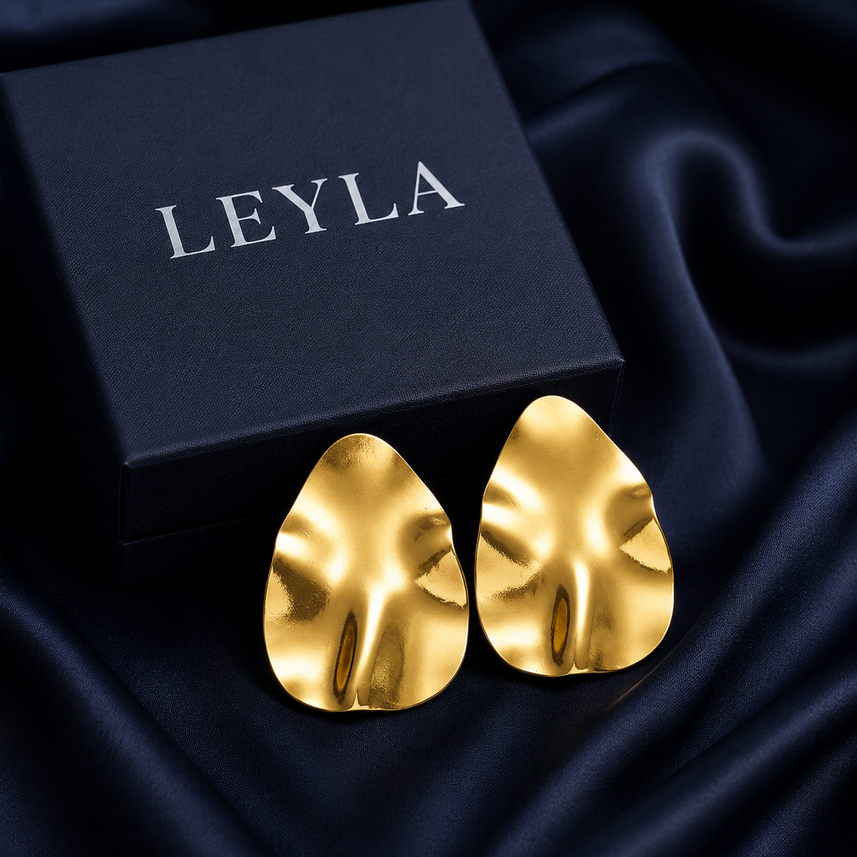 Boucles d'oreilles pétales martelées doré