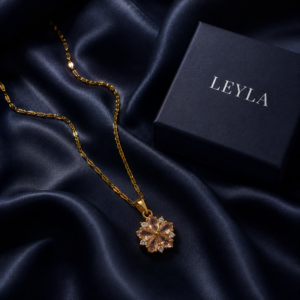 Collier fleur zircons roses doré